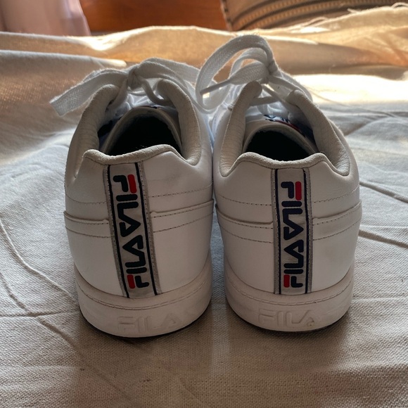 Fila Original Court Leather Women’s Shoes Size 9 - Picture 4 of 5